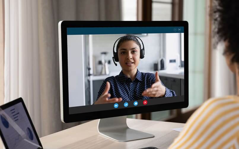 isik virtuaalsel kohtumisel